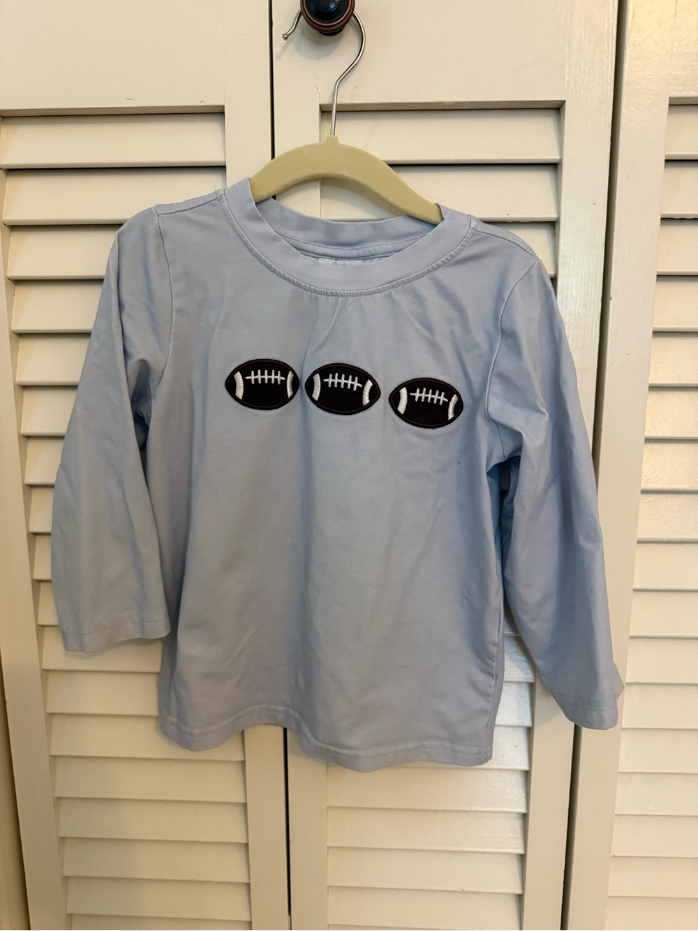 Football appliqué tee